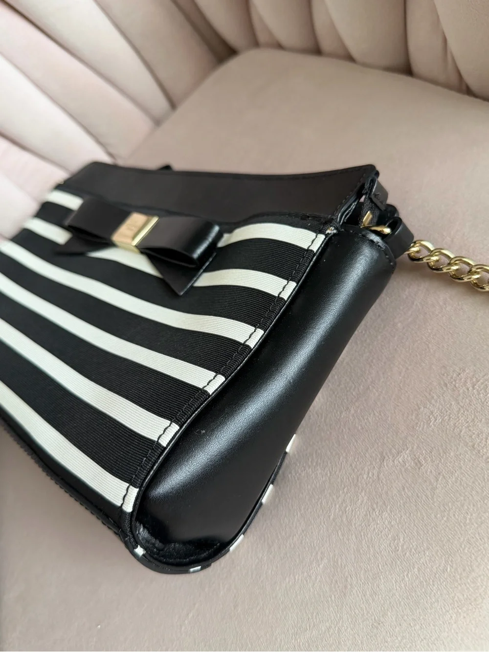 Kate Spade ♠️ WKRU3087 Black Cream Stripe Bow Crossbody Bag